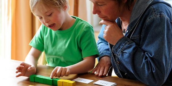 Ten Things Children Learn From Block Play Naeyc - 